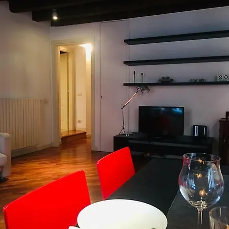 Lunch Broseta Apartment *